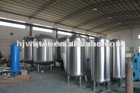 Serbatoio a pressione per acqua A16 OEM resistente in acciaio inossidabile 304 per il trattamento delle acque reflue