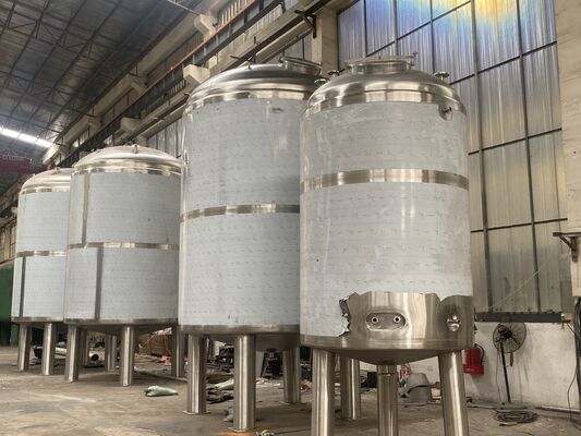 Pressione operativa massima 87psi e serbatoio di trattamento dell'acqua con lucidatura a specchio per soluzioni di trattamento dell'acqua personalizzate